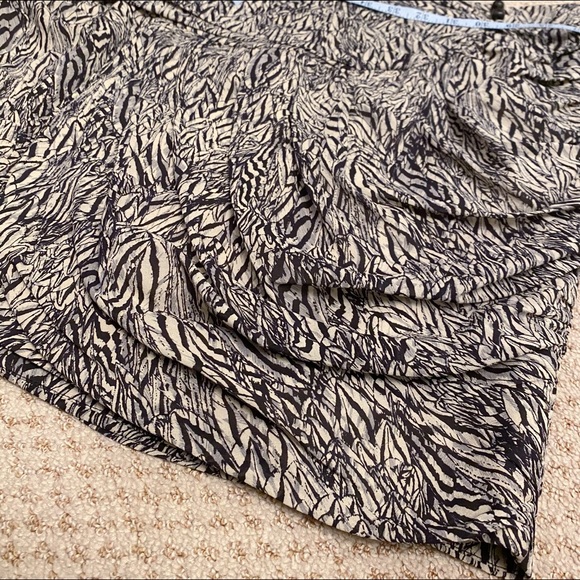NWOT Anthropologie Skirt - Picture 8 of 9